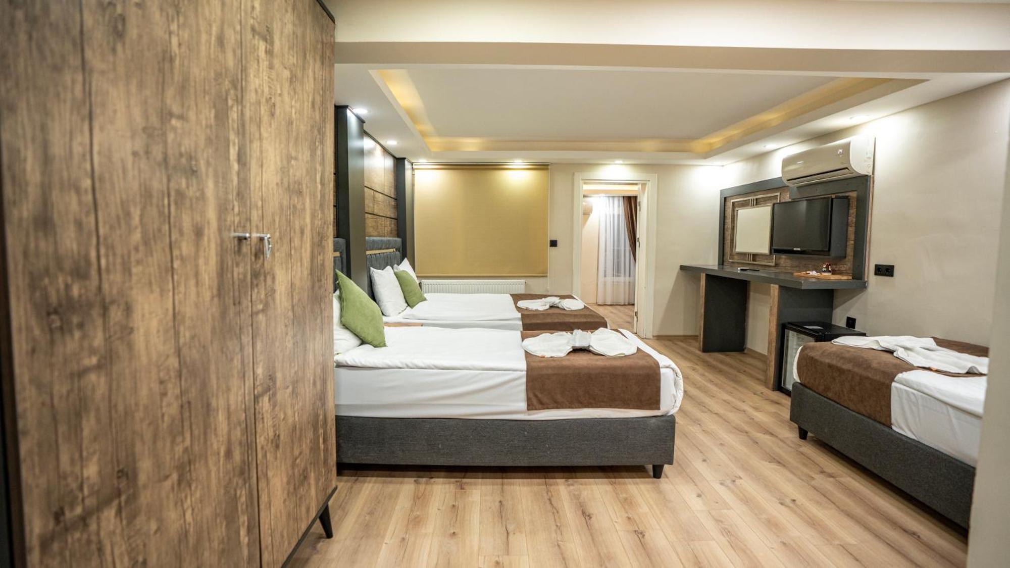 Mila Taksim 3*